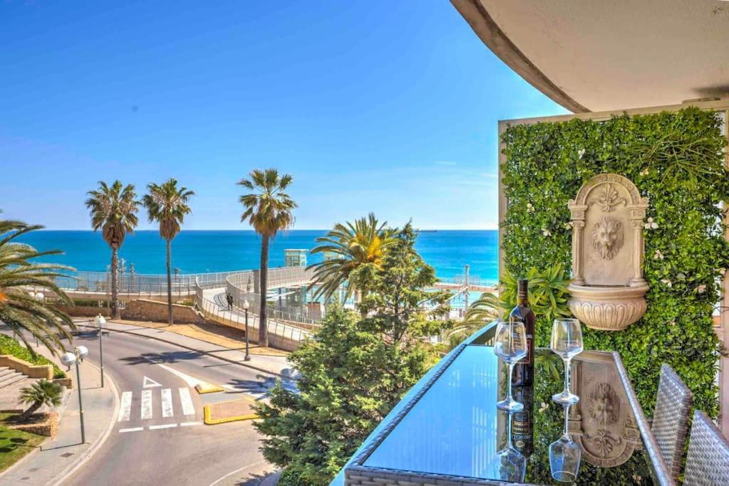 Piso Centrico En La Playa Junto La Rambla Tarragona Exterior foto