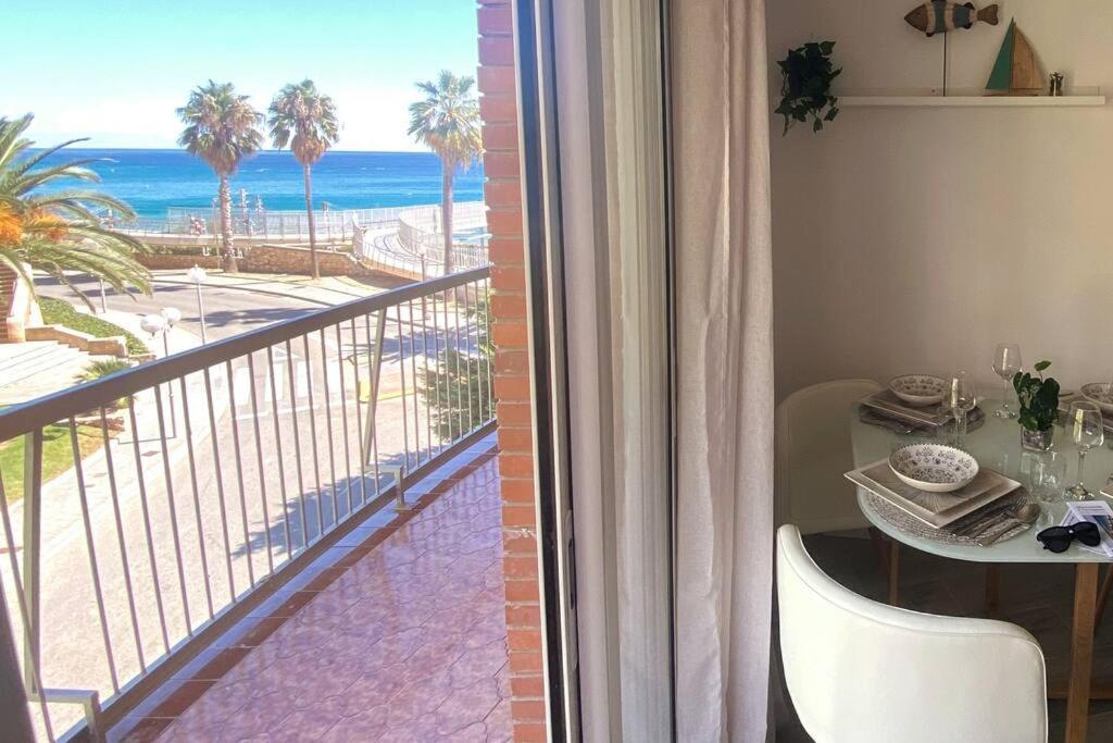 Piso Centrico En La Playa Junto La Rambla Tarragona Exterior foto